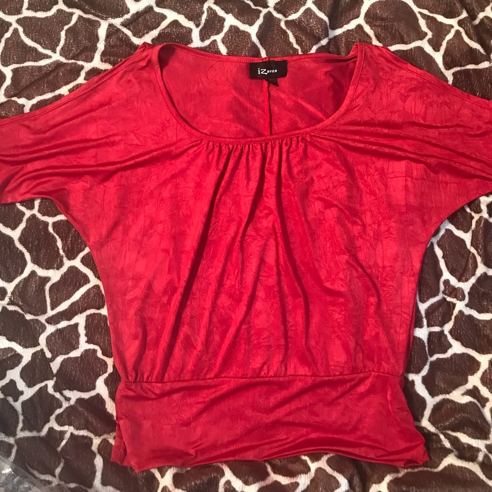 IZ byer shirt